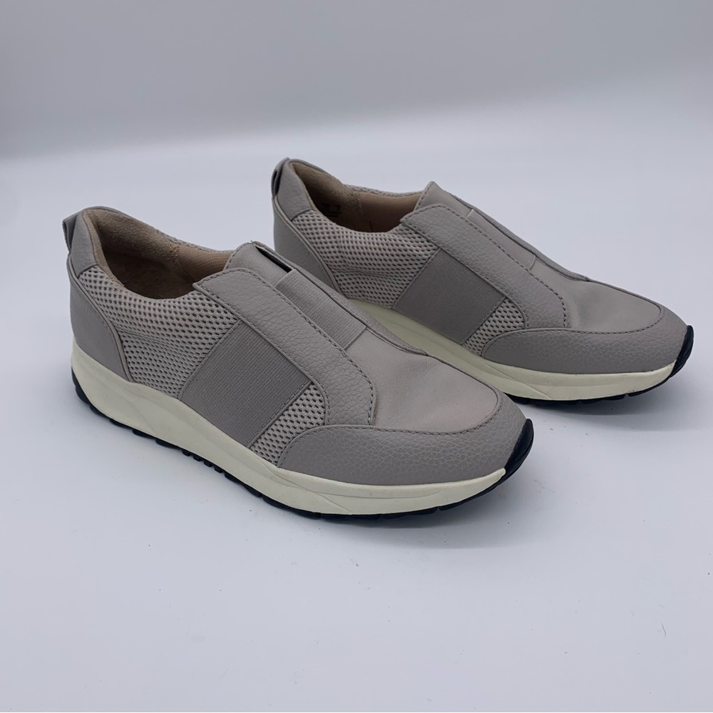 Naturalizer Women's Nima Oxford Sneaker Icy Gray Size 8 NWOB Defect 7007.